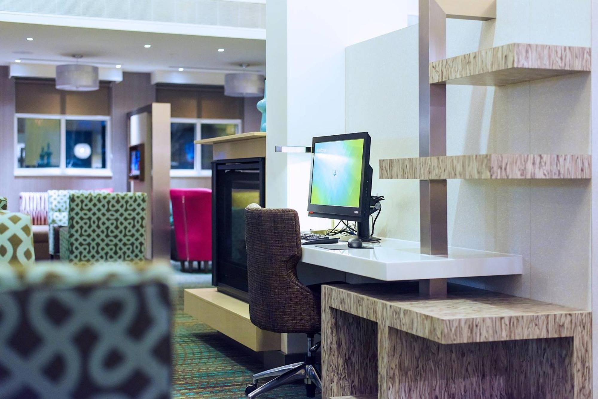 Hotel By Marriott Philadelphia Glen Mills/concordville