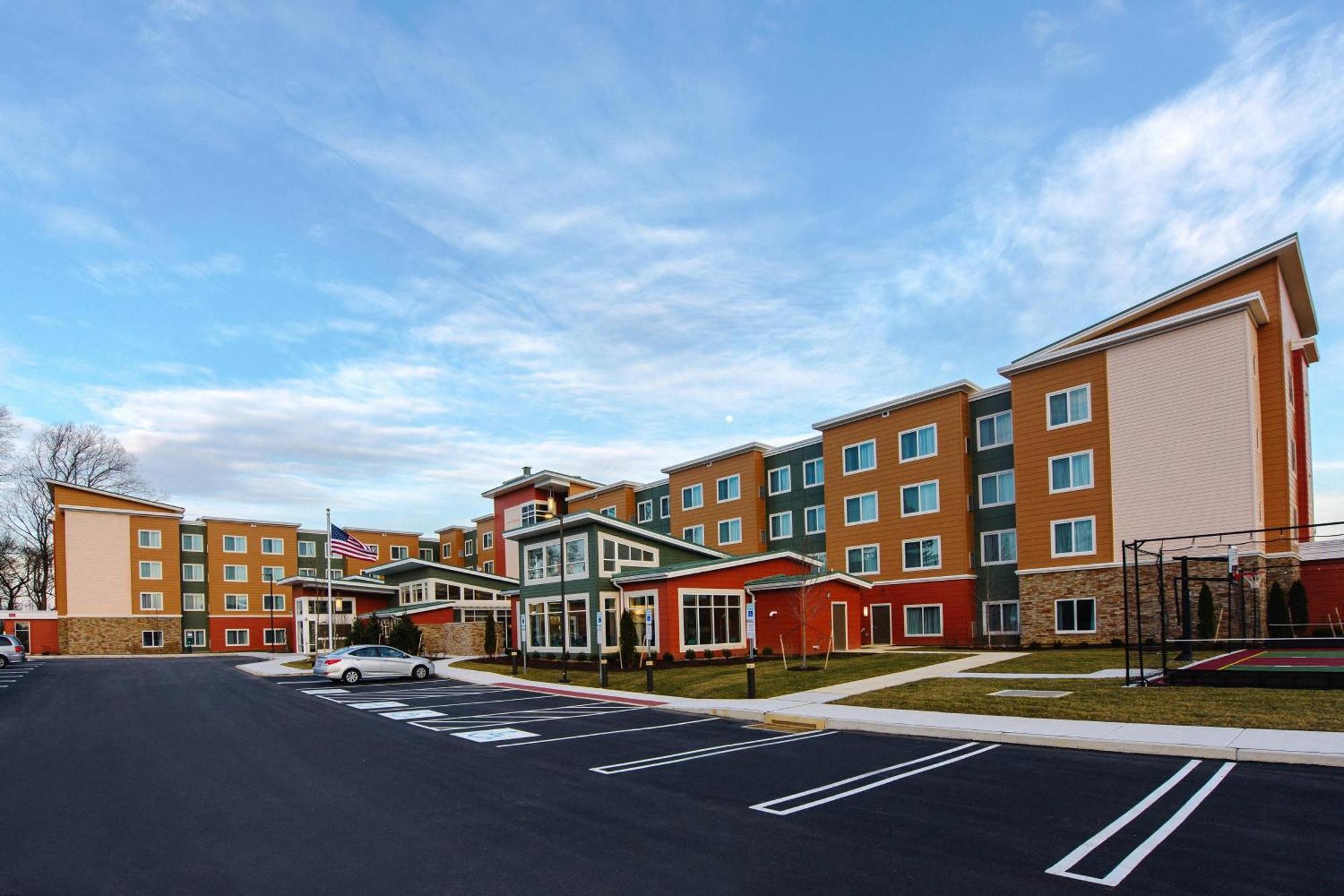 By Marriott Philadelphia Glen Mills/concordville 3* Glen Mills